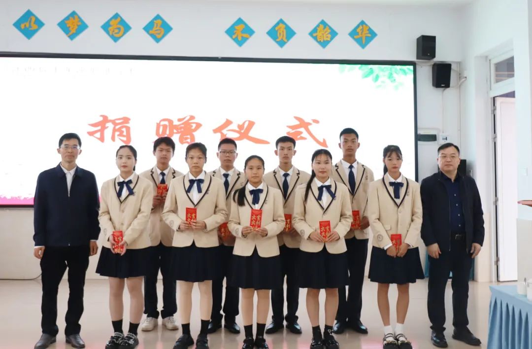 1704007090647973.jpg 640.jpg