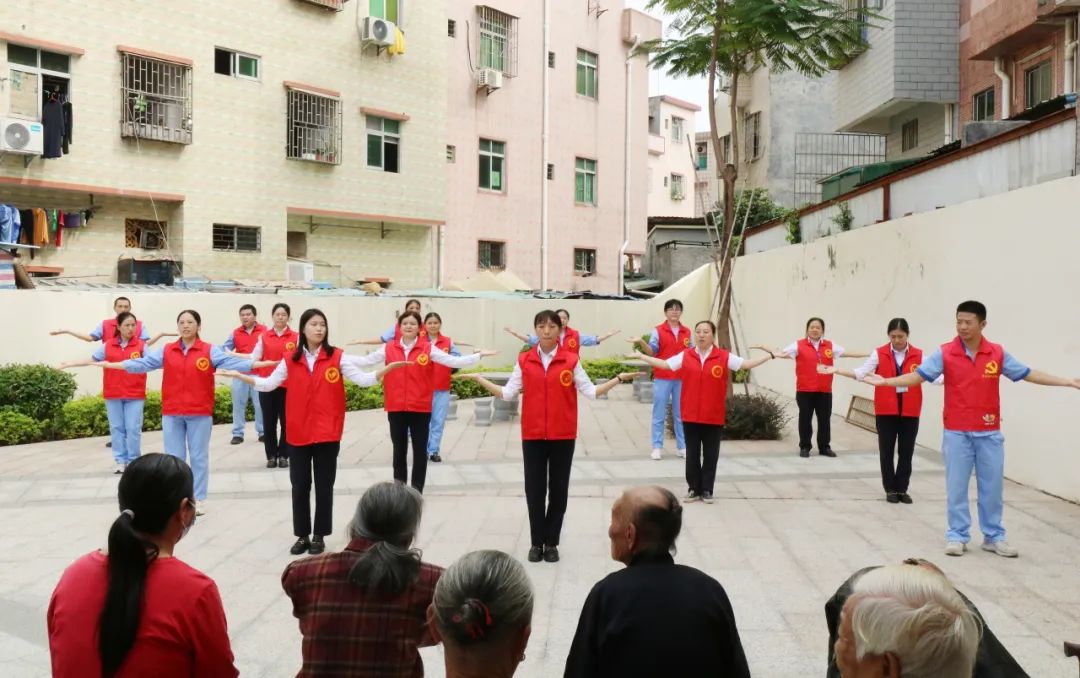 1704009332697551.jpg 640.jpg