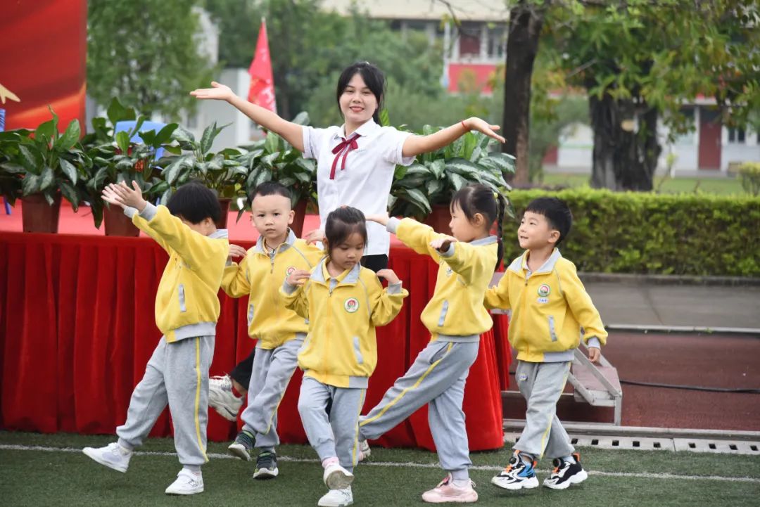 1704010457667346.jpg 640.jpg