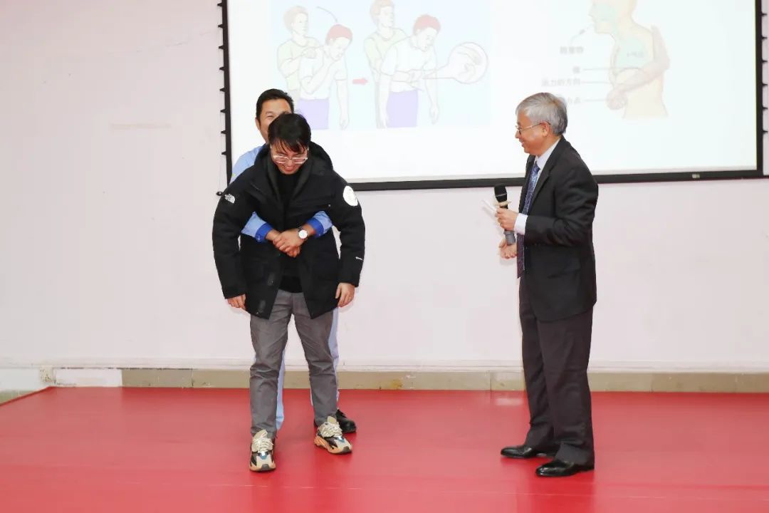 1708312602400282.jpg 640.jpg