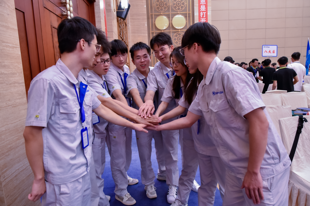 1738813049290114.png 640 (3).png