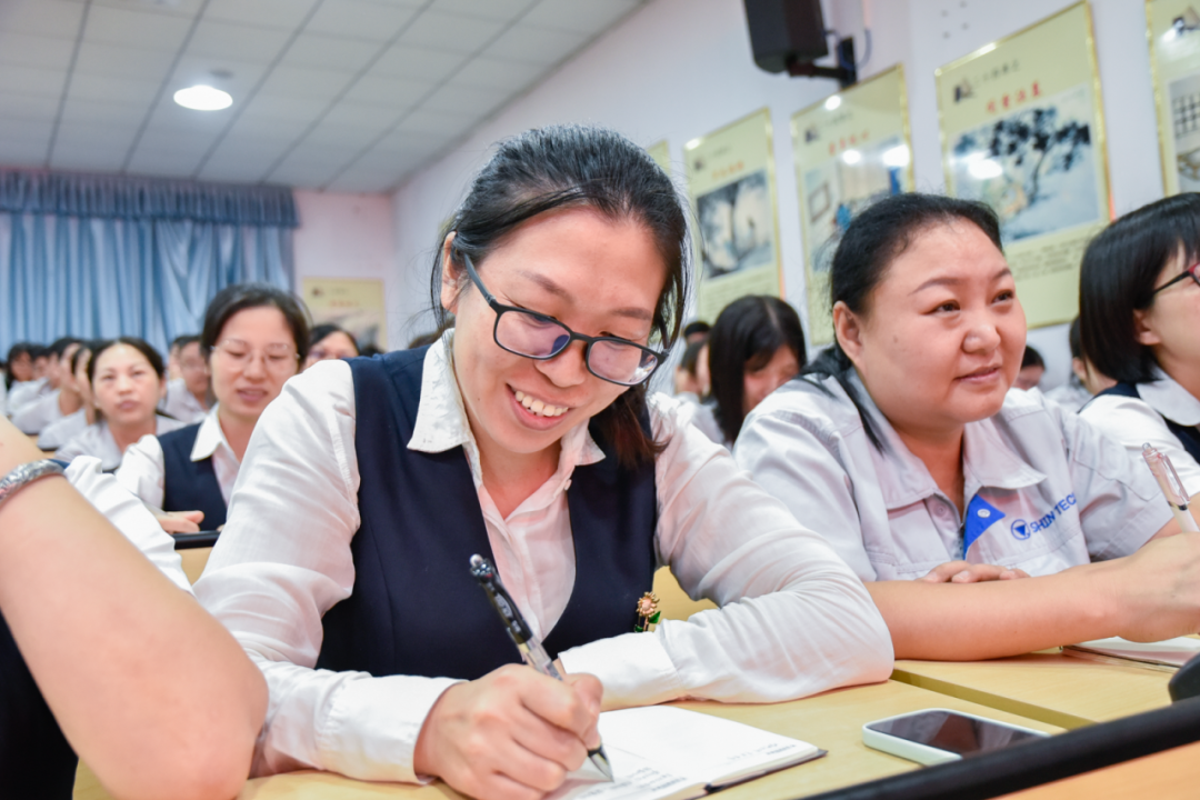 1738832205501160.png 640 (7).png